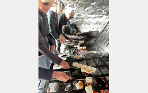 🥾 Rando BBQ à l'Ermitage St Jean du Puy Tour du Mt Piveau